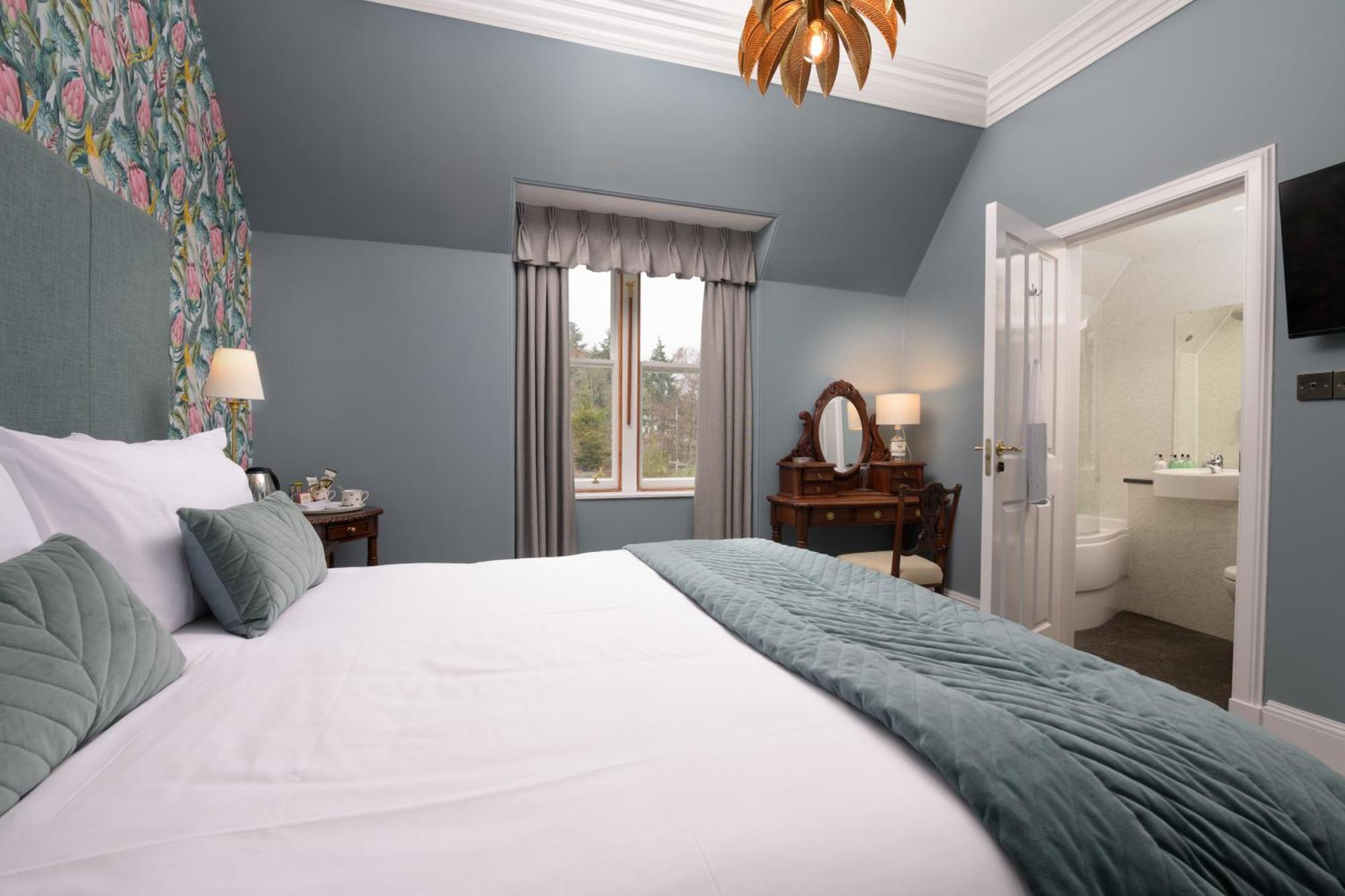 King Double Room,1566905975:JPEG